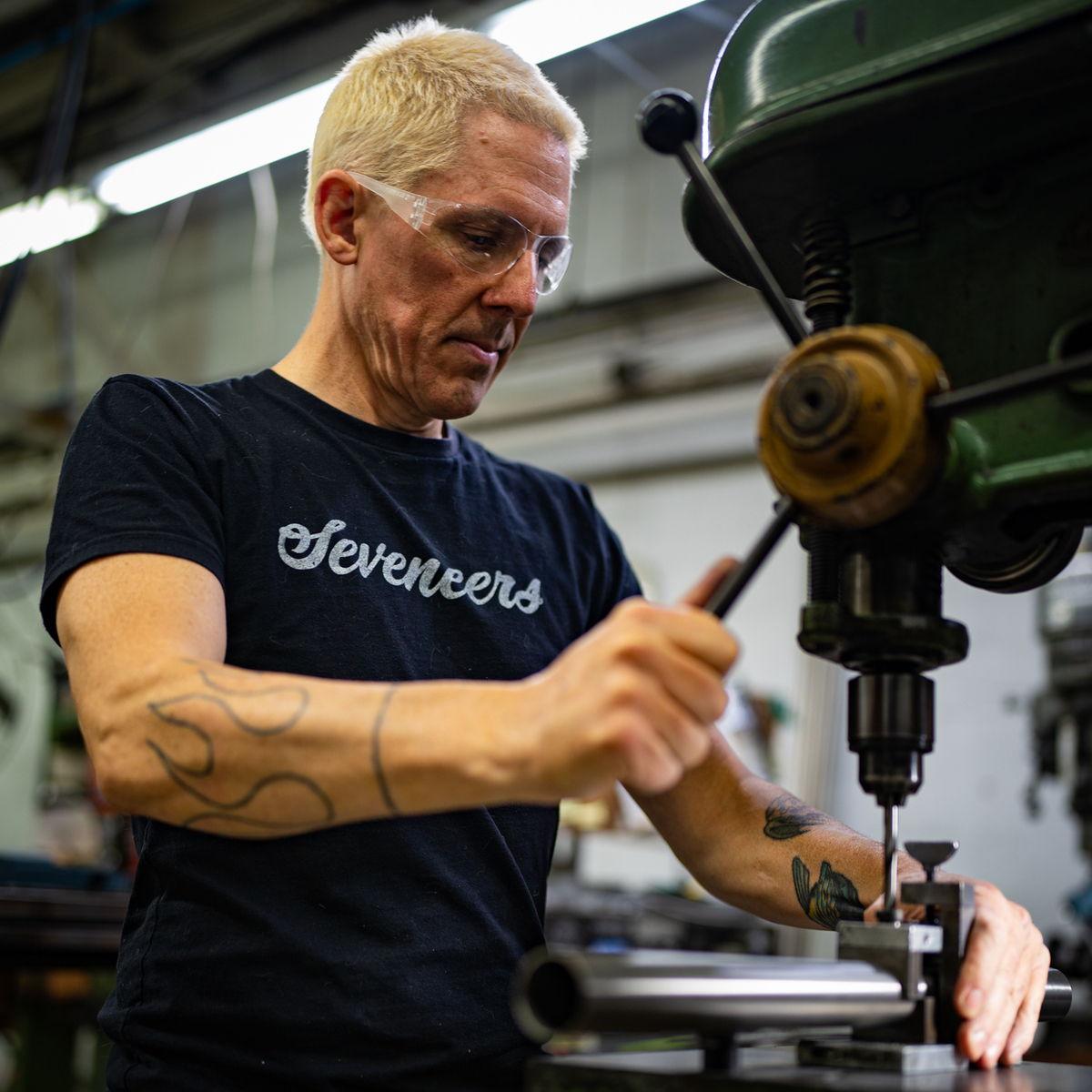 world-class custom bicycle frames in Ti and Ti/Carbon mix icon